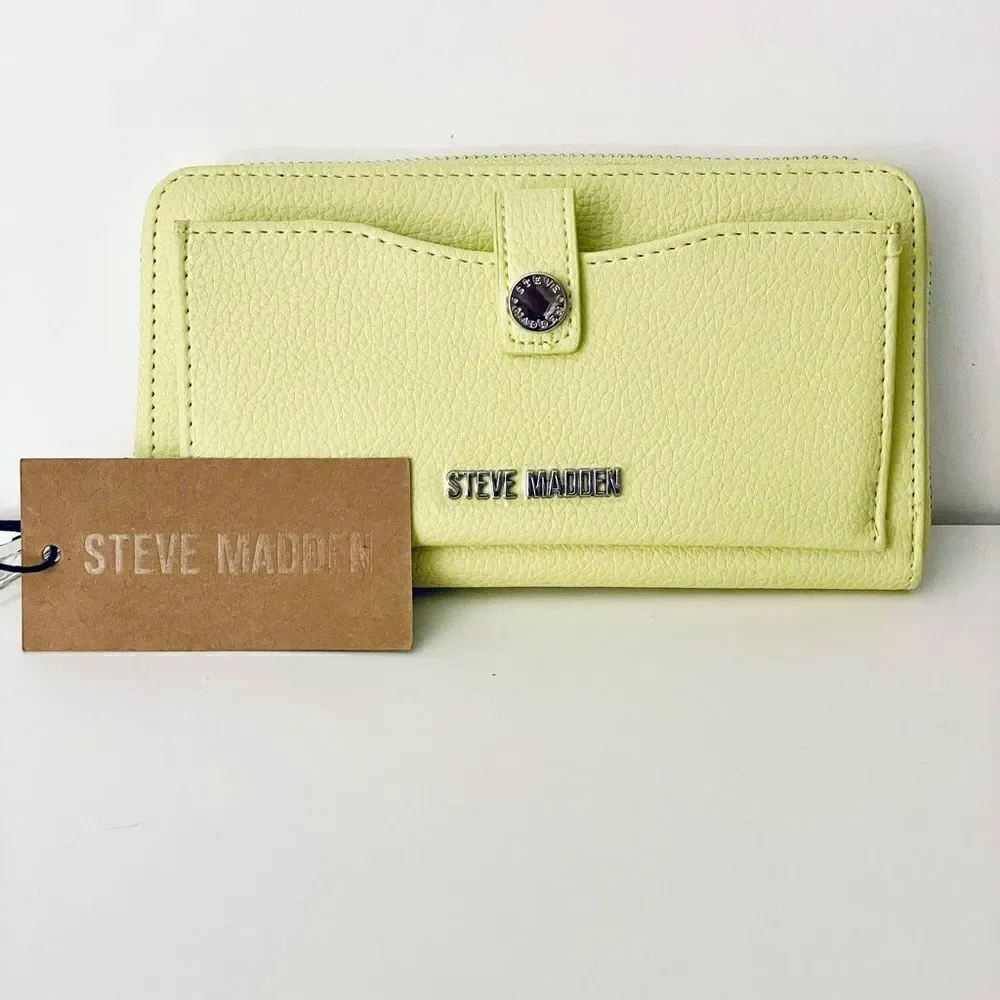 NWT Steve Madden Gorgeous BTOMMASO Lemon Green 2 Piece Wallet many compartments!
